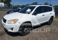 2010 Toyota RAV4 фото