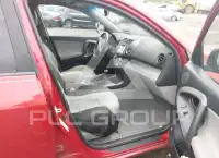 2010 Toyota RAV4 photo