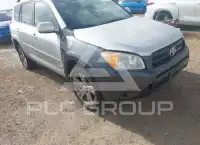 2010 Toyota RAV4 photo
