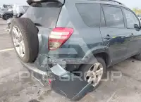 2010 Toyota RAV4 photo