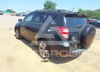 2010 Toyota RAV4 photo