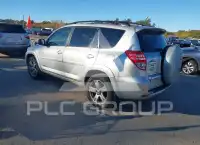 2010 Toyota RAV4 фото