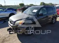 2010 Toyota RAV4 photo
