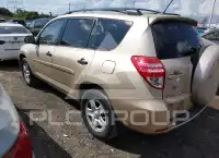 2010 Toyota RAV4 photo