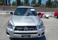 2010 Toyota RAV4 photo