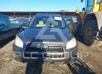 2010 Toyota RAV4 photo