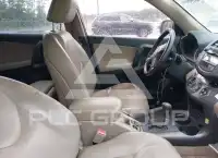 2010 Toyota RAV4 фото