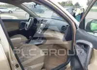 2010 Toyota RAV4 photo
