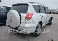 2010 Toyota RAV4 photo