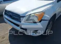 2010 Toyota RAV4 фото