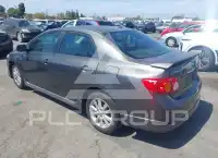 2010 Toyota COROLLA фото