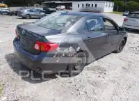 2010 Toyota COROLLA фото