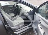 2010 Toyota COROLLA фото