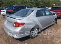 2010 Toyota COROLLA photo