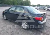 2010 Toyota COROLLA фото