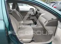 2010 Toyota COROLLA photo