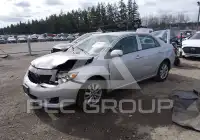 2010 Toyota COROLLA фото