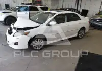 2010 Toyota COROLLA фото