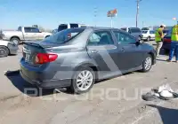 2010 Toyota COROLLA фото