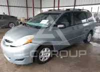 2010 Toyota SIENNA фото