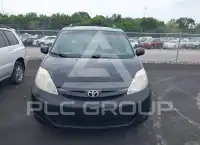 2010 Toyota SIENNA фото