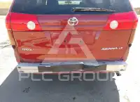 2010 Toyota SIENNA photo