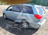 2010 Toyota SIENNA фото