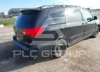 2010 Toyota SIENNA фото