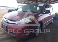 2010 Toyota SIENNA фото