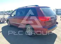2010 Toyota SIENNA фото