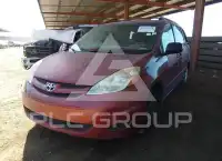2010 Toyota SIENNA фото