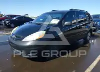 2010 Toyota SIENNA фото