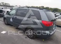 2010 Toyota SIENNA фото