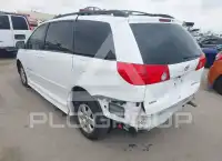 2010 Toyota SIENNA фото
