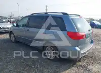 2010 Toyota SIENNA фото
