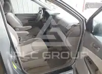 2010 Toyota SIENNA фото