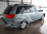 2010 Toyota SIENNA фото