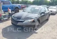 2010 Toyota CAMRY фото