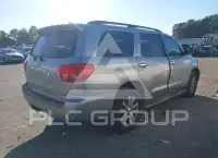 2010 Toyota SEQUOIA фото