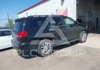 2010 Toyota SEQUOIA фото