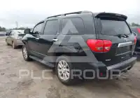 2010 Toyota SEQUOIA фото