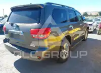 2010 Toyota SEQUOIA фото