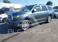 2010 Toyota SEQUOIA фото