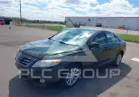 2010 Toyota CAMRY фото
