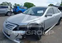 2010 Toyota CAMRY фото
