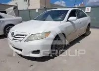 2010 Toyota CAMRY фото