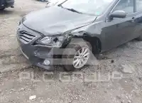 2010 Toyota CAMRY фото