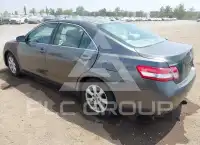 2010 Toyota CAMRY фото