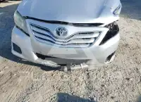 2010 Toyota CAMRY photo