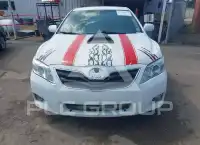 2010 Toyota CAMRY фото